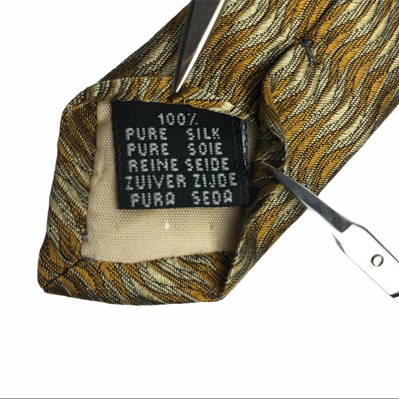 Eros men’s tie 100% silk Made in Italy 3 3/4”width - Picture 5 of 6